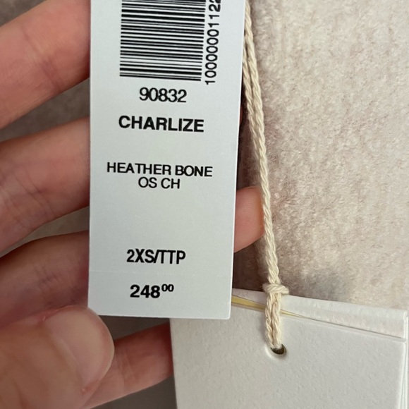 Aritzia Charlize Merino Wood Coat xxs 2XS Bone - Picture 3 of 3